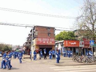 武钢 5 万人大裁员:离开钢铁王国之后(图)