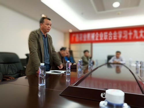 点击查看原始图片 点击查看原始图片