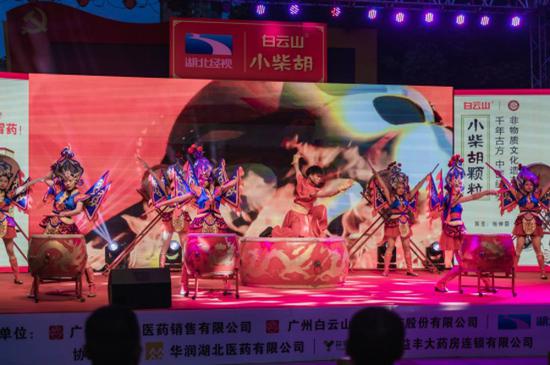 ▲鼓舞《中华鼓魂》震撼开场